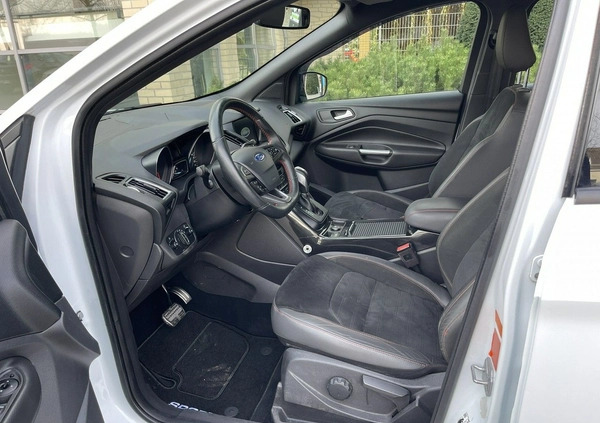 Ford Kuga cena 65900 przebieg: 213000, rok produkcji 2019 z Pilzno małe 631